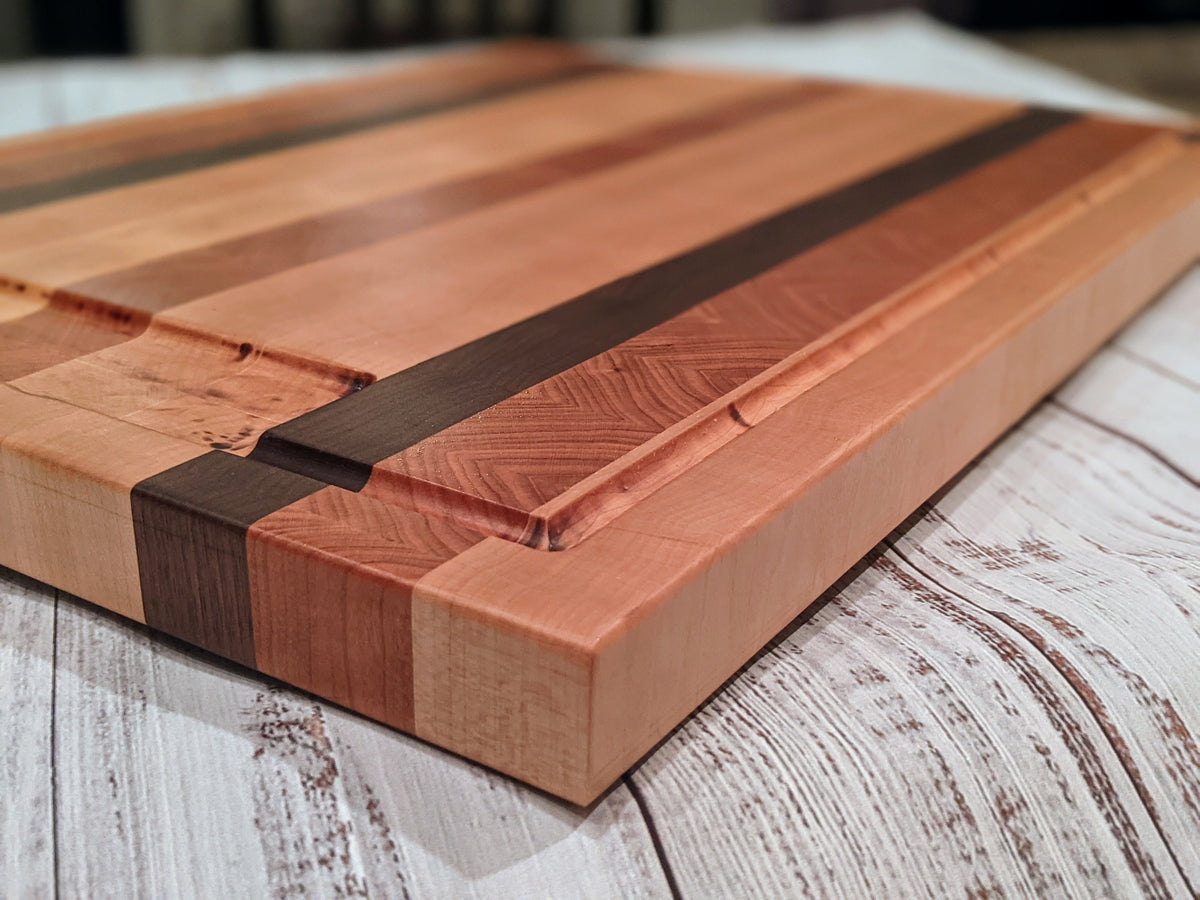 Checker Pattern Cutting Board – Hawk Woodworks